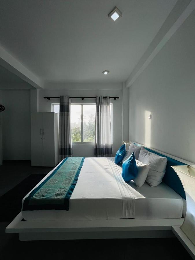 Sunset Sands Hikkaduwa Bilik gambar