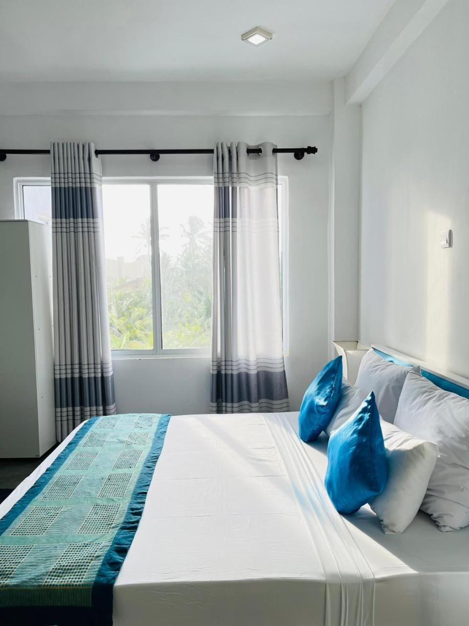 Sunset Sands Hikkaduwa Bilik gambar